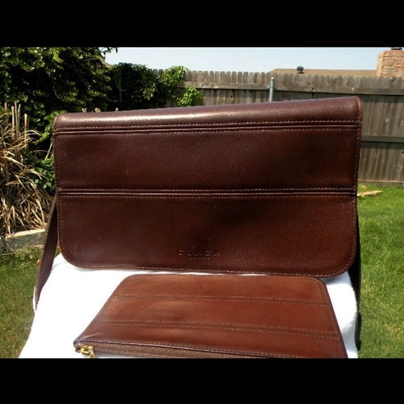 Vintage Coach- Tribeca clutch convertible with matching wallet - Picture 4 of 4
